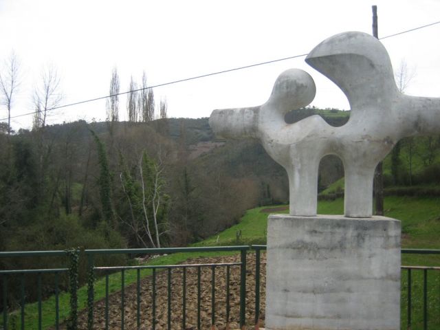 Denkmal an der Puente Viejo